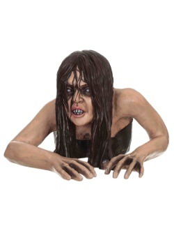 Crawling Zombie Girl