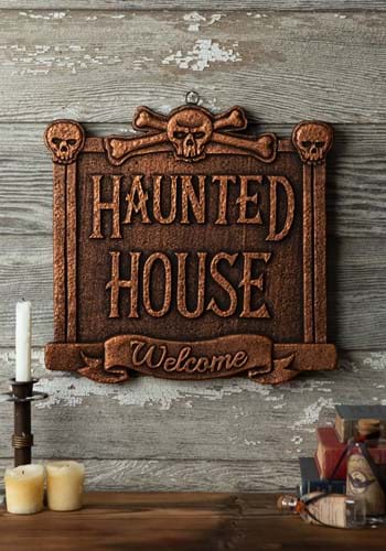 13 Haunted House Sign