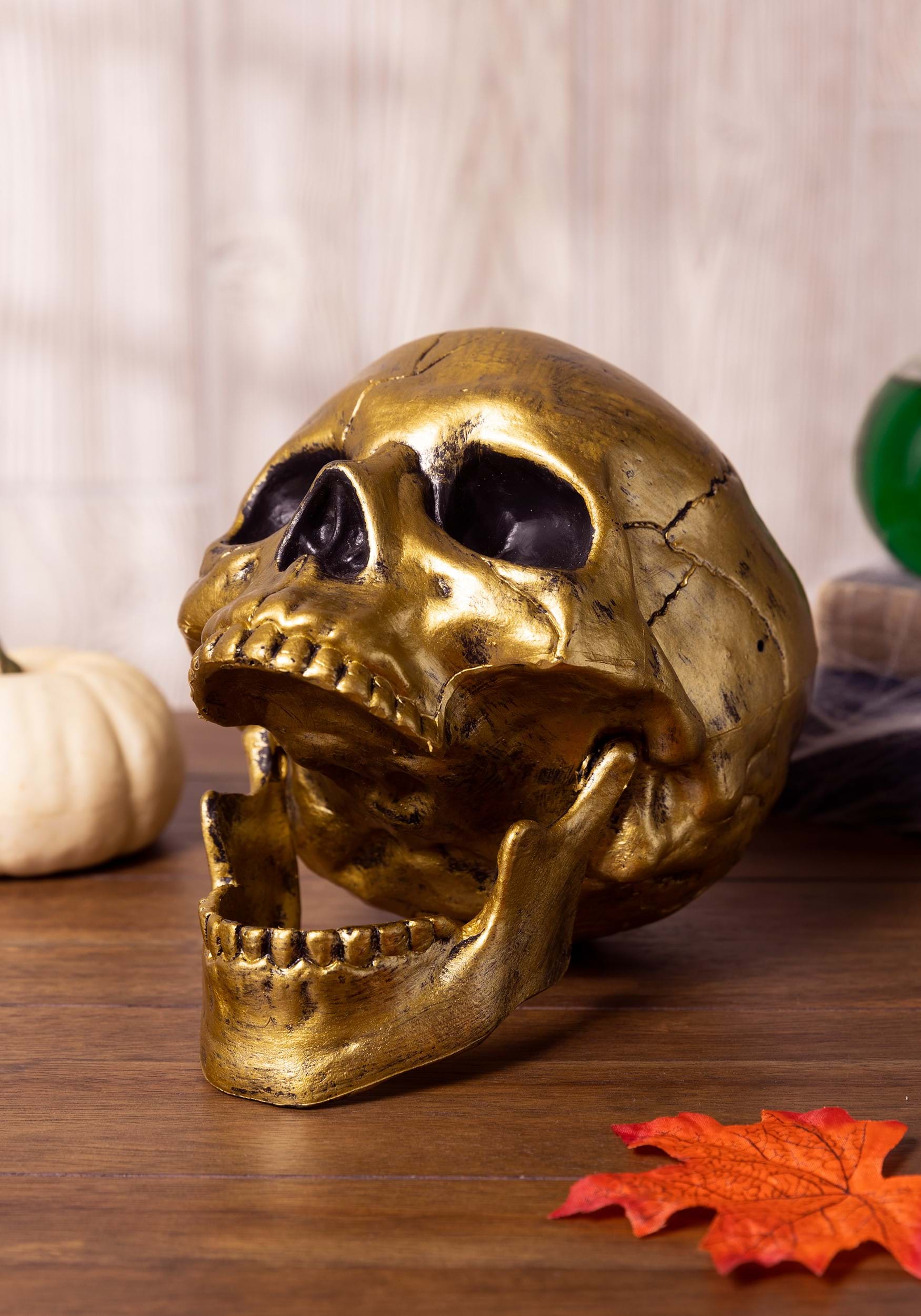 Gold Skull W/ Movable Jaw